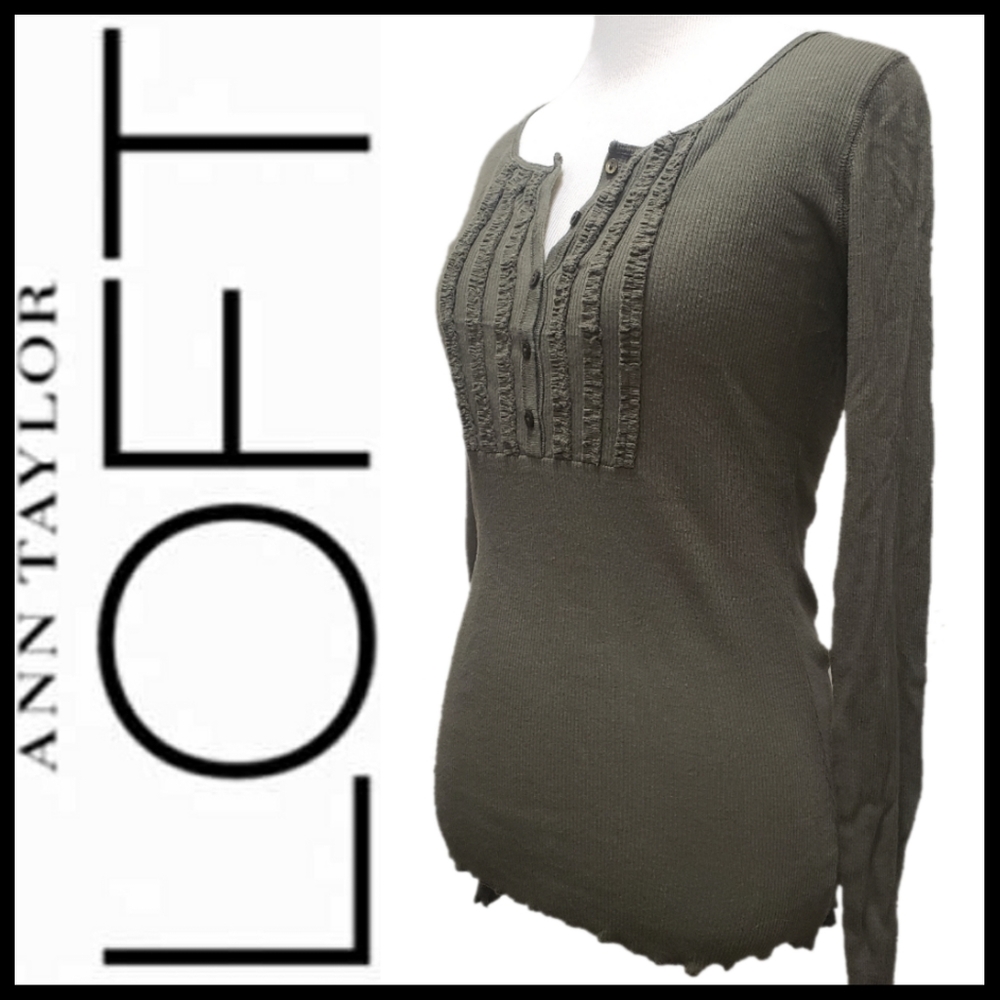 Ann Taylor LOFT Top